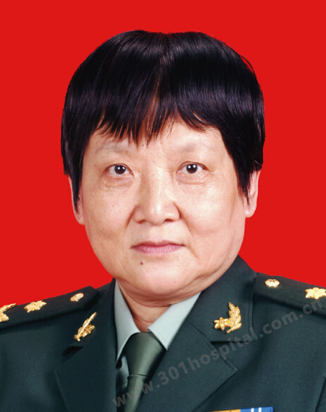 李亞里